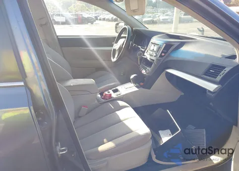 2013 Subaru Outback 2.5I Premium из США, поврежденный, VIN 4S4BRCCC9D3314946